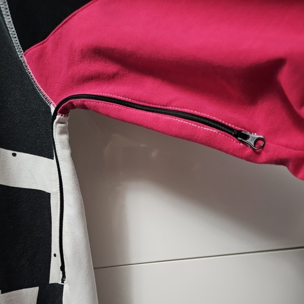 Volcom Full Zip Sweatshirt - Picture 8 of 16